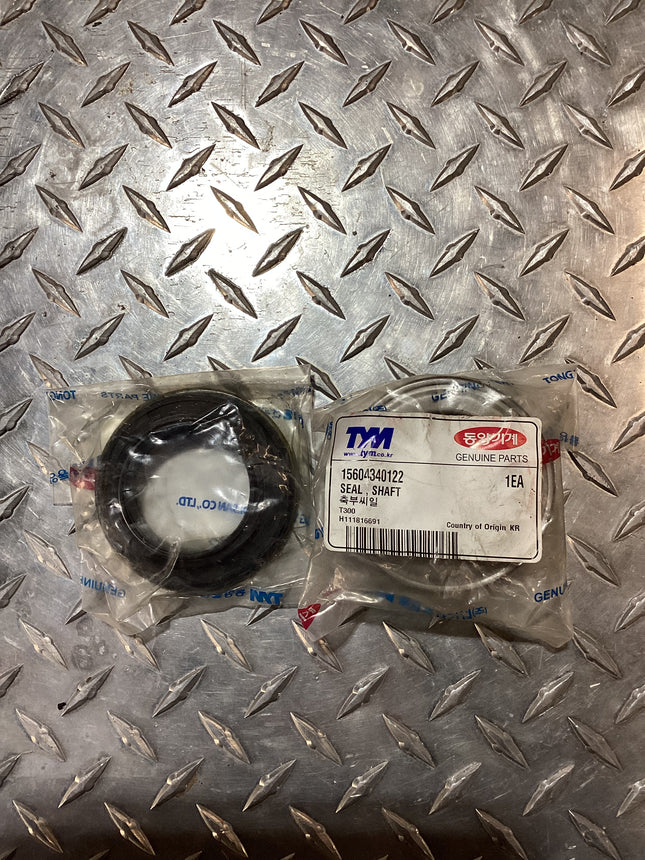 TYM / Mahindra Shaft Seal 15604340122