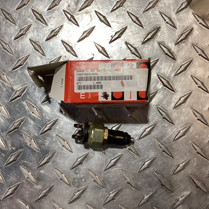 Mahindra Brake Light Switch E007700489D91