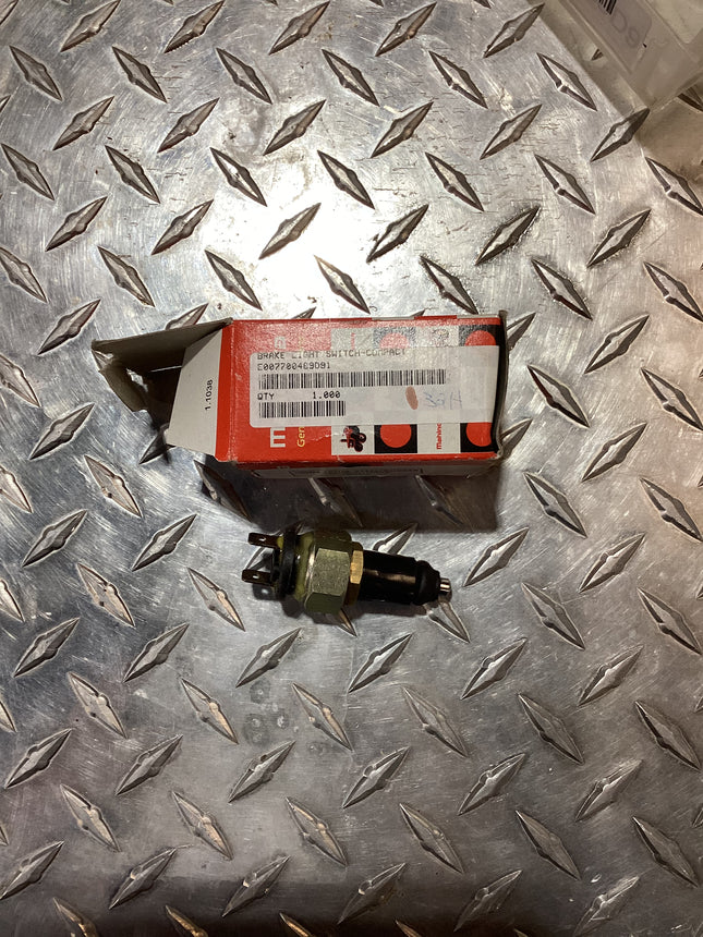 Mahindra Brake Light Switch E007700489D91