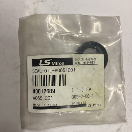 LS TRACTOR SEAL OIL 40012689