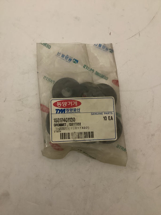 TYM/MAHINDRA TRACTOR GROMMET 15817401130