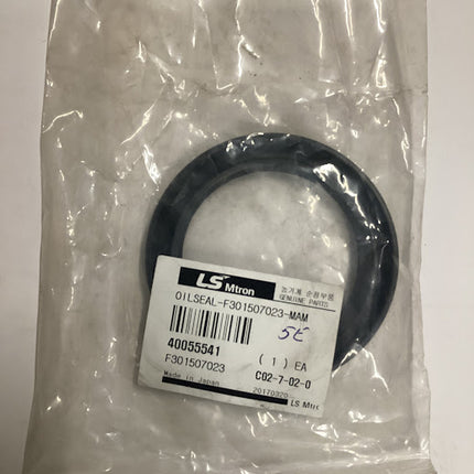 LS TRACTOR OIL SEAL 40055541