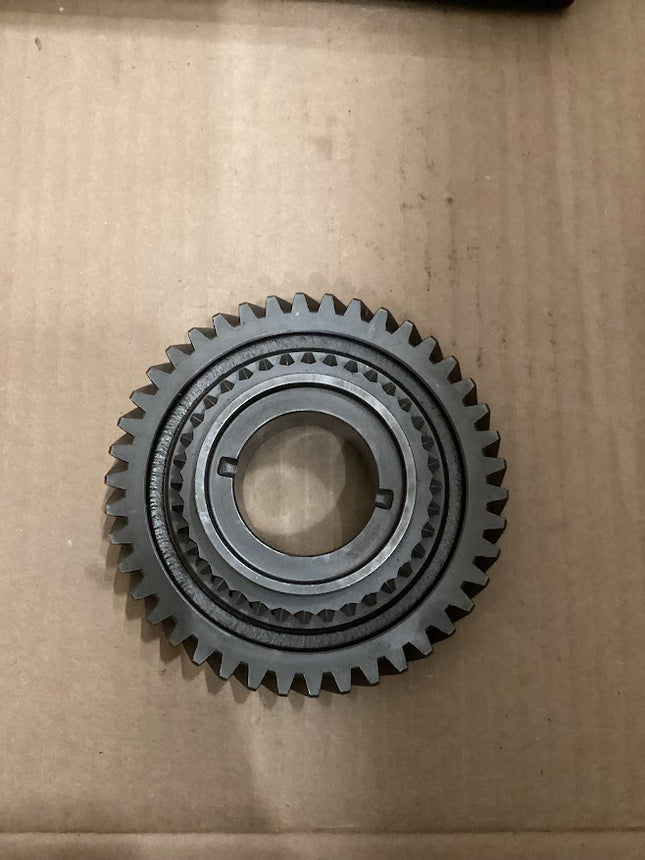 LS TRACTOR GEAR DRVN 2ND 40009341